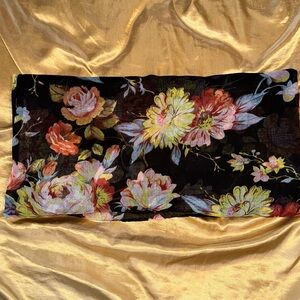 Floral Patterned Scarf